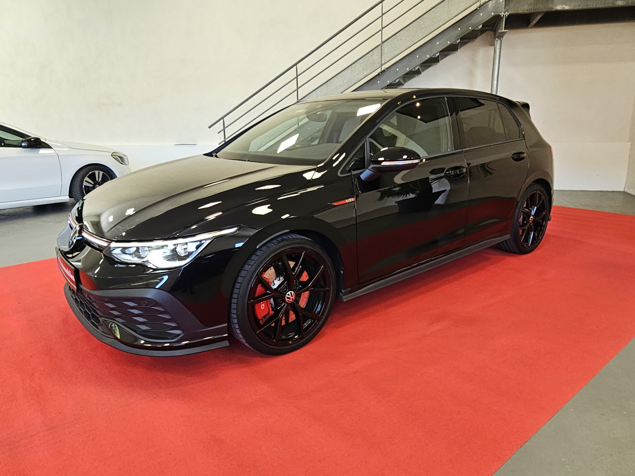 VOLKSWAGEN Golf 8 GTI Clubsport