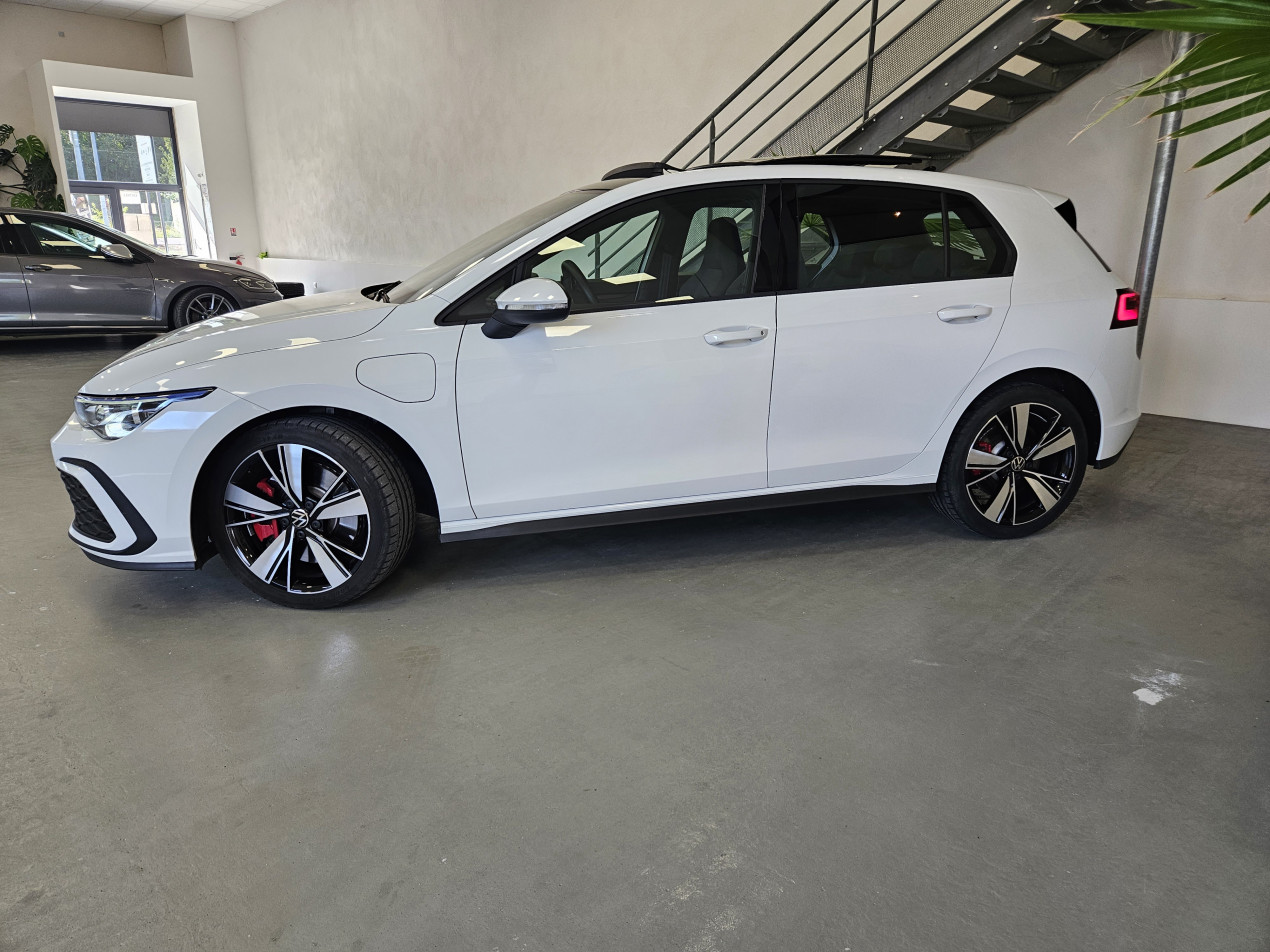 Volkswagen GOLF 8 GTE 245ch Hybride