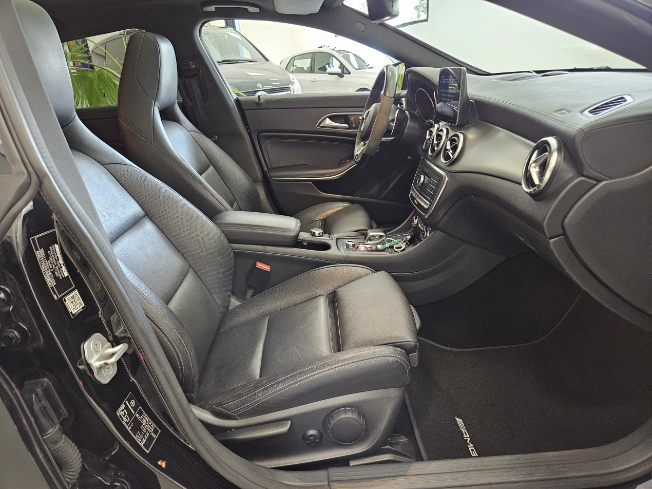 Mercedes-Benz CLA 45 AMG Shooting Brake