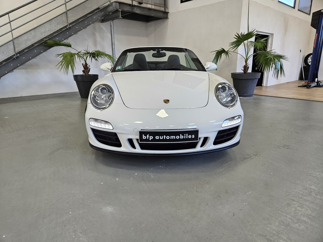 Porsche 911 997 Carrera GTS Cabrio