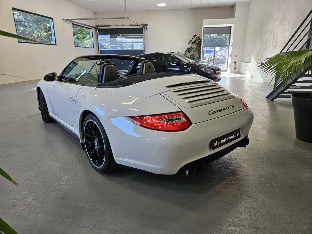 Porsche 911 997 Carrera GTS Cabrio