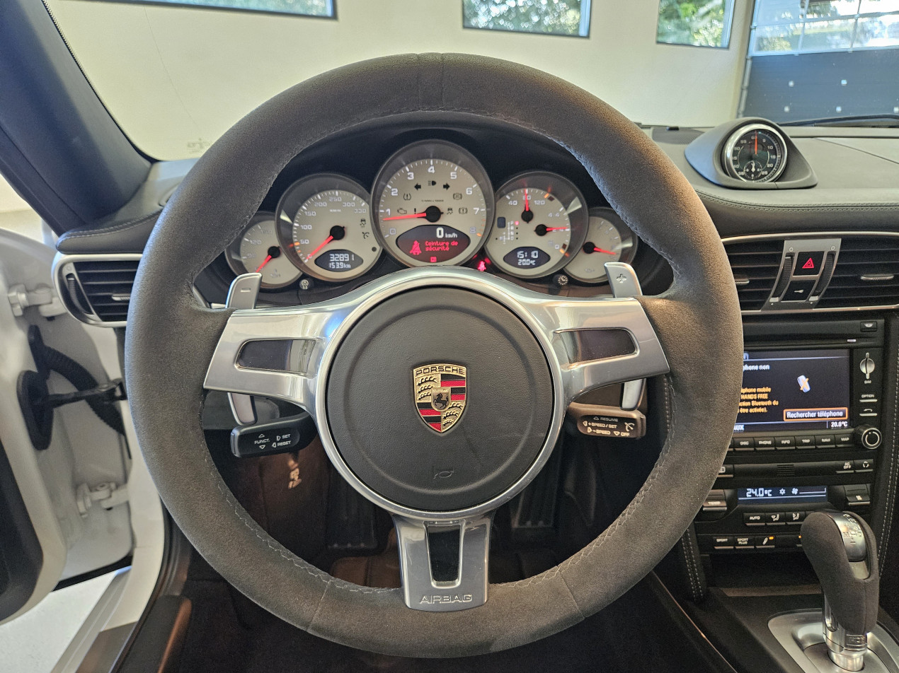 Porsche 911 997 Carrera GTS Cabrio